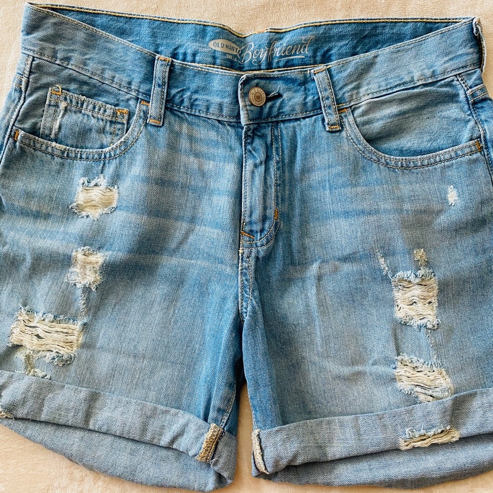 Distressed boyfriend jean shorts
